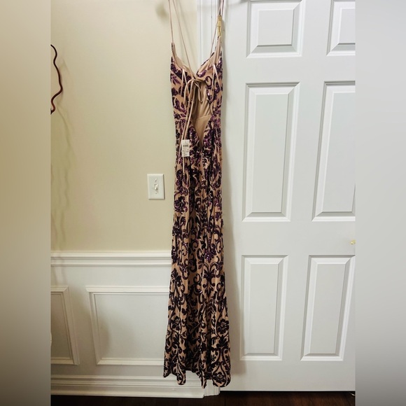 NWT Windsor purple and nude Slit Maxi Gown size small - Picture 12 of 12
